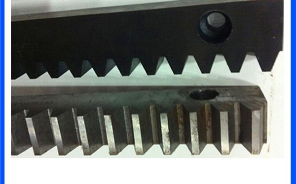 Steel gear rack for sliding gate opener M4,08 x 30 x 1000mm